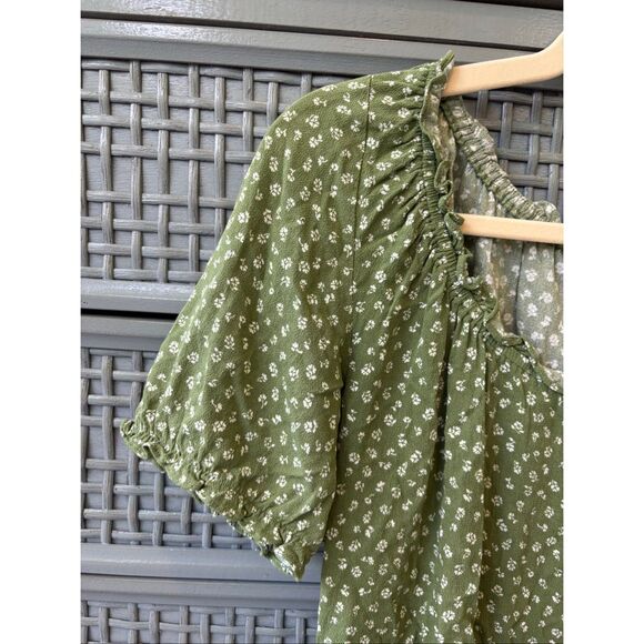 Reformation Cheyanne Top Lassie Green Floral, Sm $118 E47 - Picture 3 of 7